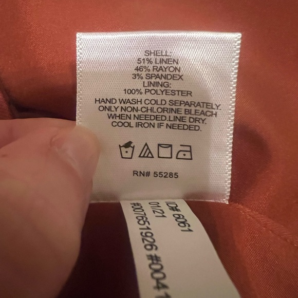 Express Rust Ruffle Skort - Picture 5 of 5